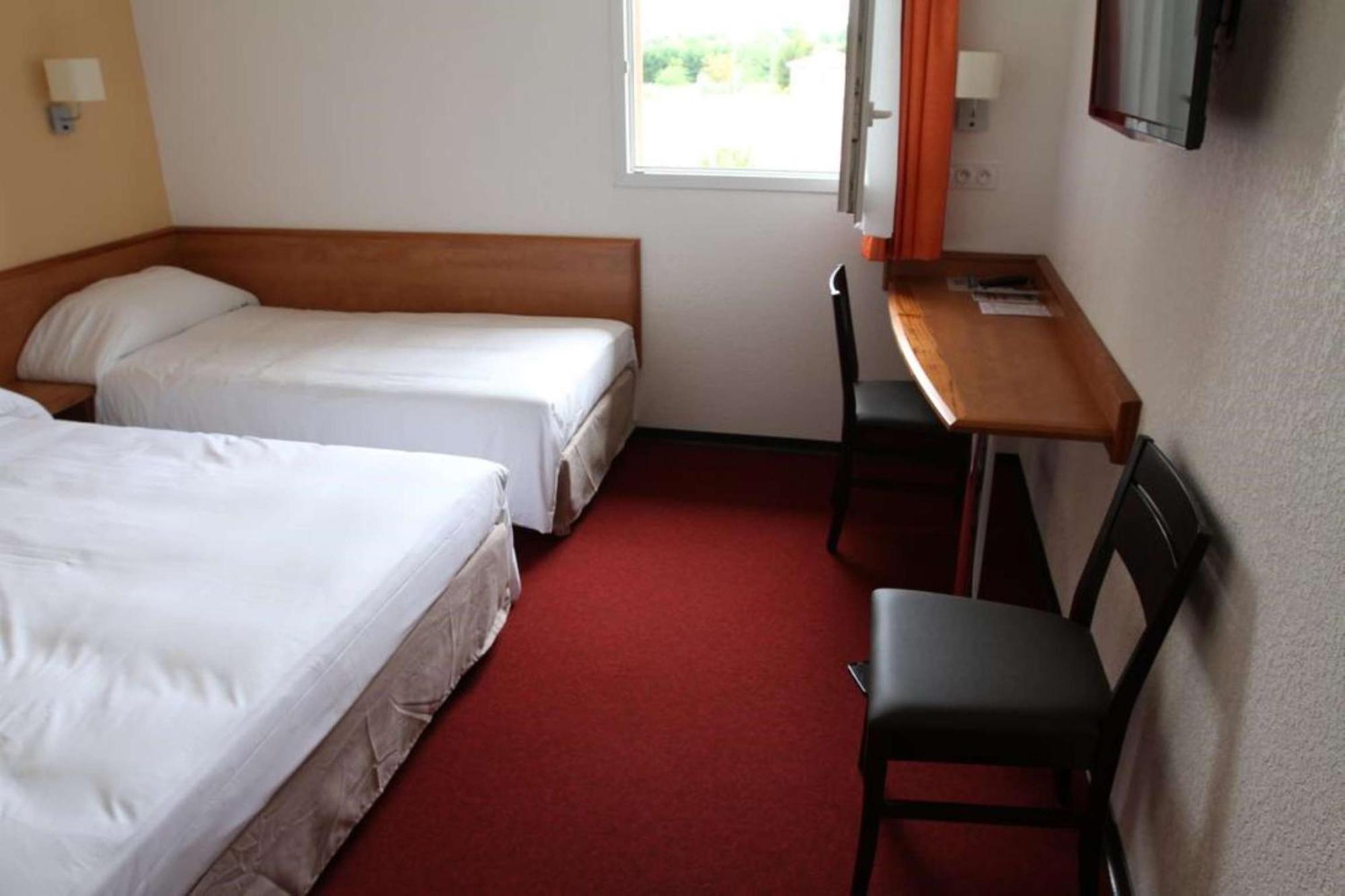 Brit Hotel Confort Villeneuve Sur Lot Bias  Exterior foto