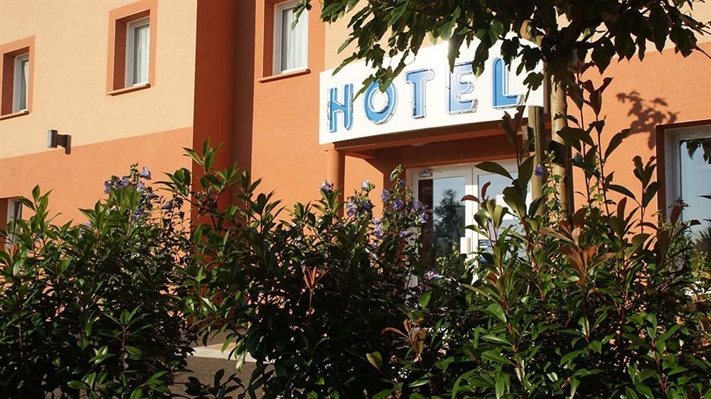 Brit Hotel Confort Villeneuve Sur Lot Bias  Exterior foto