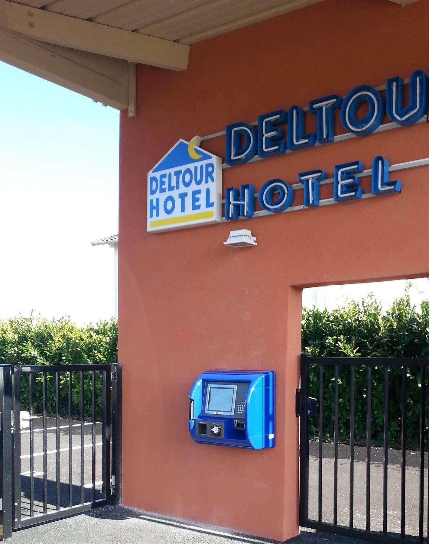 Brit Hotel Confort Villeneuve Sur Lot Bias  Exterior foto